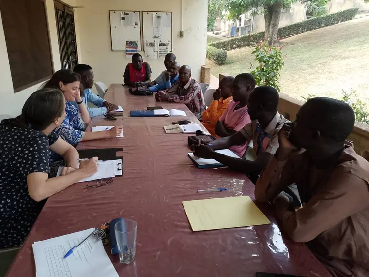 Dialogue entre SURAM et les traducteurs