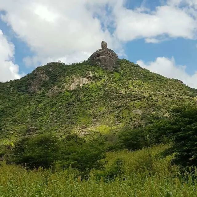 Montagne principale de Meri